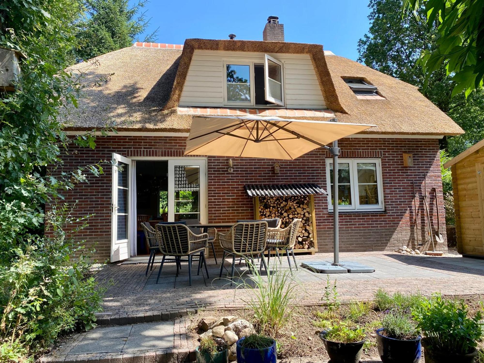 Huisje Aan De Bosrand - Veluwe Epe Esterno foto